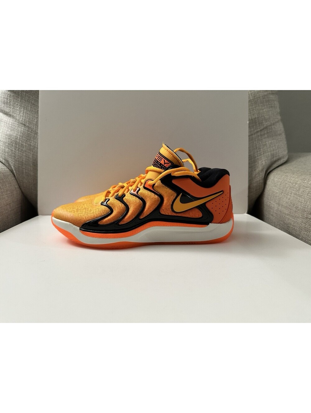 Nike KD 17 Slim Reaper Men’s Size 9.5 Basketball Shoes FJ9487-800 Orange New